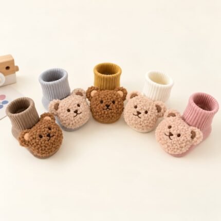 Baby Winter Socks with Cute Cartoon Bear – Soft Cotton Thick Warm Socks with Non-Slip Soles for Newborns, Infants, Toddlers, Boys & Girls